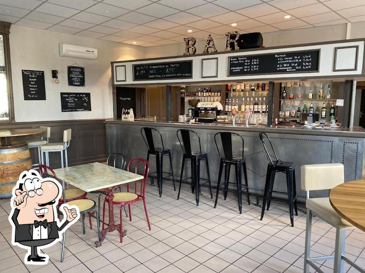 La Cigogne Aparthotel Panissieres Exterior foto